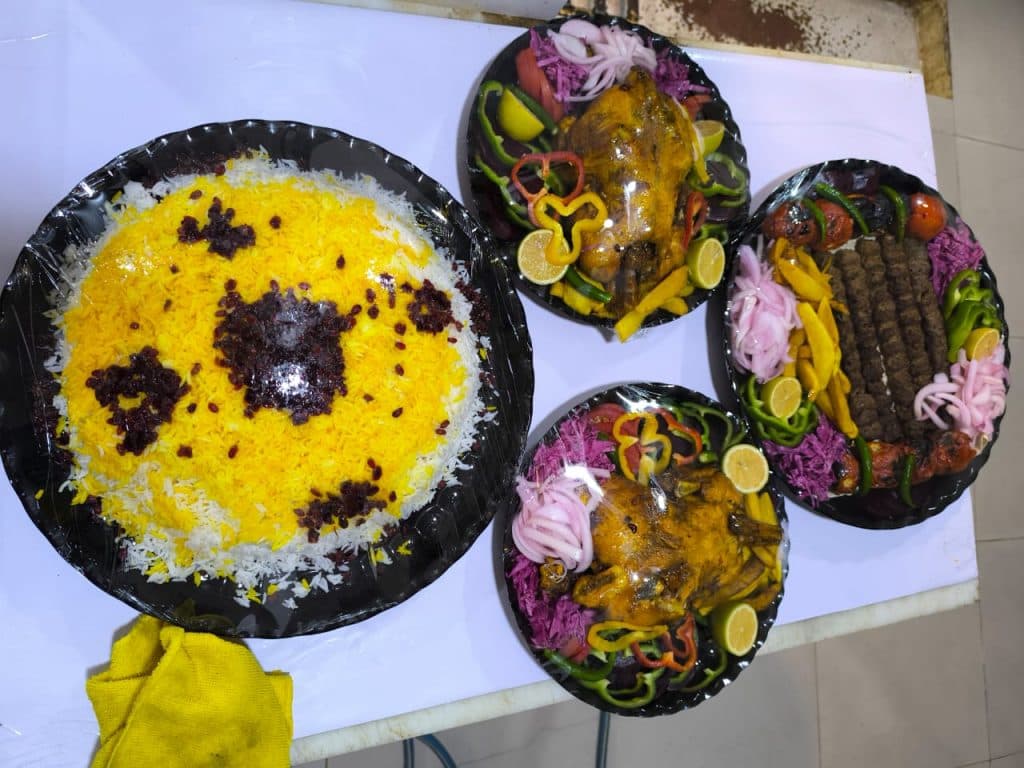 غذای بیرون بر شالتو در بوشهر