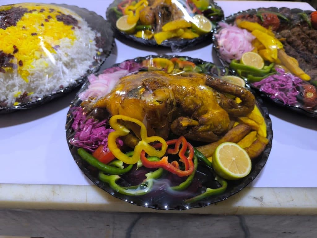 غذای بیرون بر شالتو در بوشهر