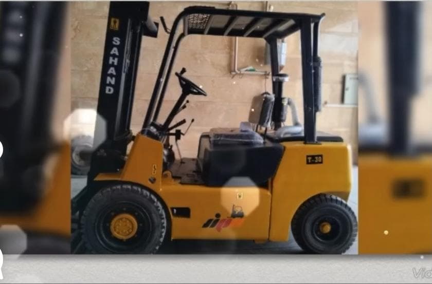 فروشگاه و تعمیرگاه تخصصی لیفتراک ژاپنی بالکان یدک در تبریز