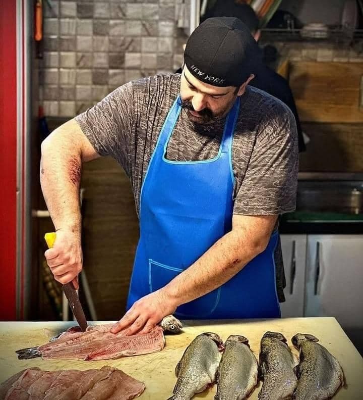 رستوران خوشمزه های احمدرله در آمل