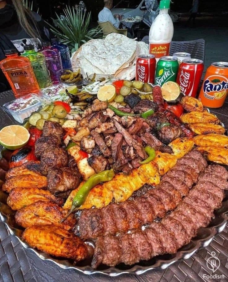 باغ رستوران یوتاب در جاده خرم آباد به تهران