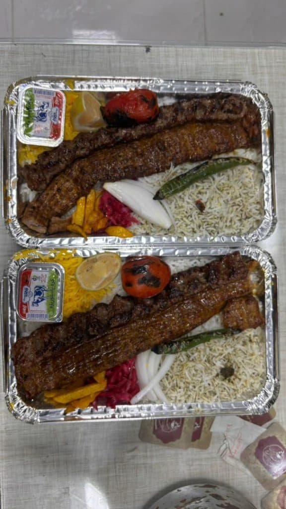 رستوران خسروی و پسران در بیرجند