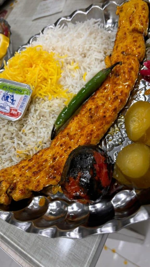 رستوران خسروی و پسران در بیرجند