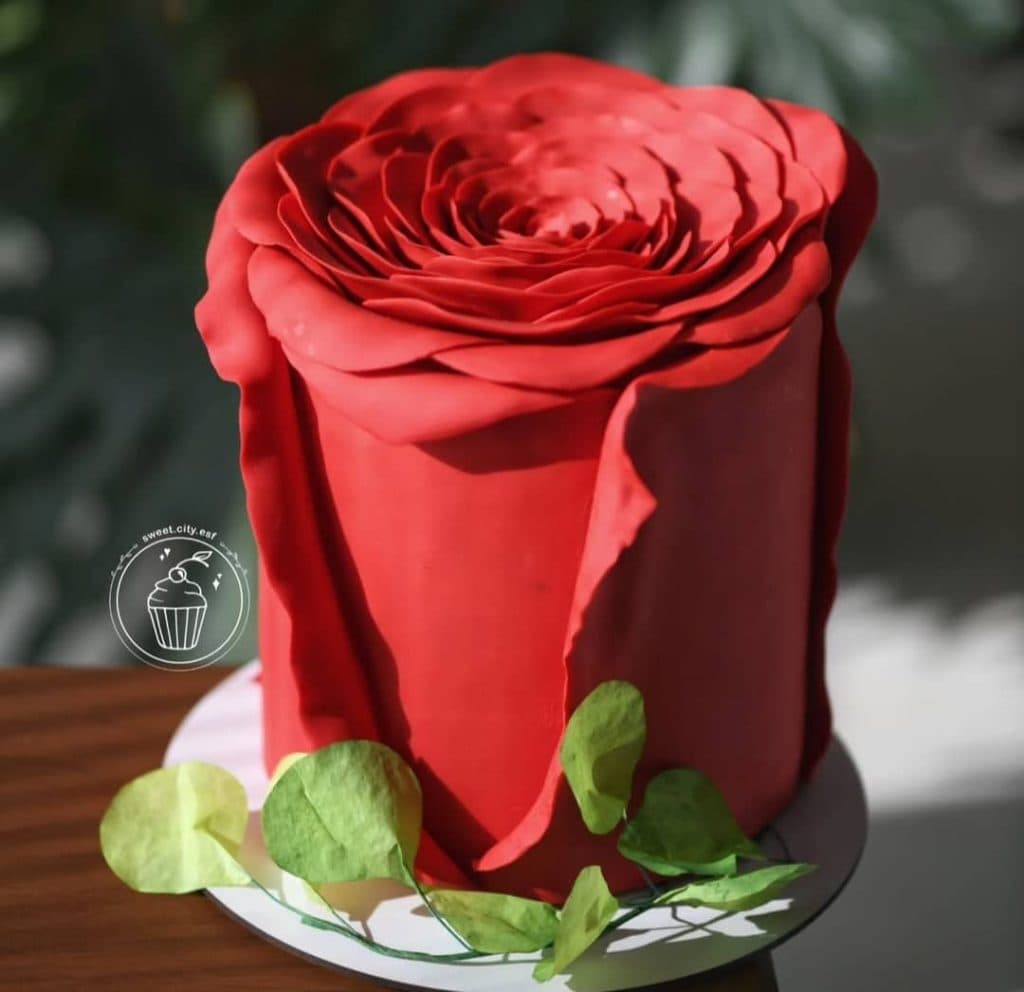 تولید و فروش کیک و شیرینی تولد و عروسی شهر شیرین در ملک شهر اصفهان