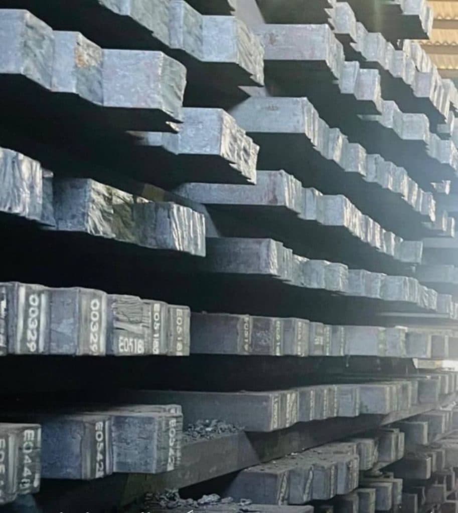 بازرگانی میلگرد و آهن آلات نیکداد صنعت ایرانیان در تهران