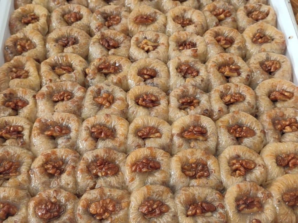 پخش عمده باقلوا استانبولی و عربی کریم اوغلو در تهران