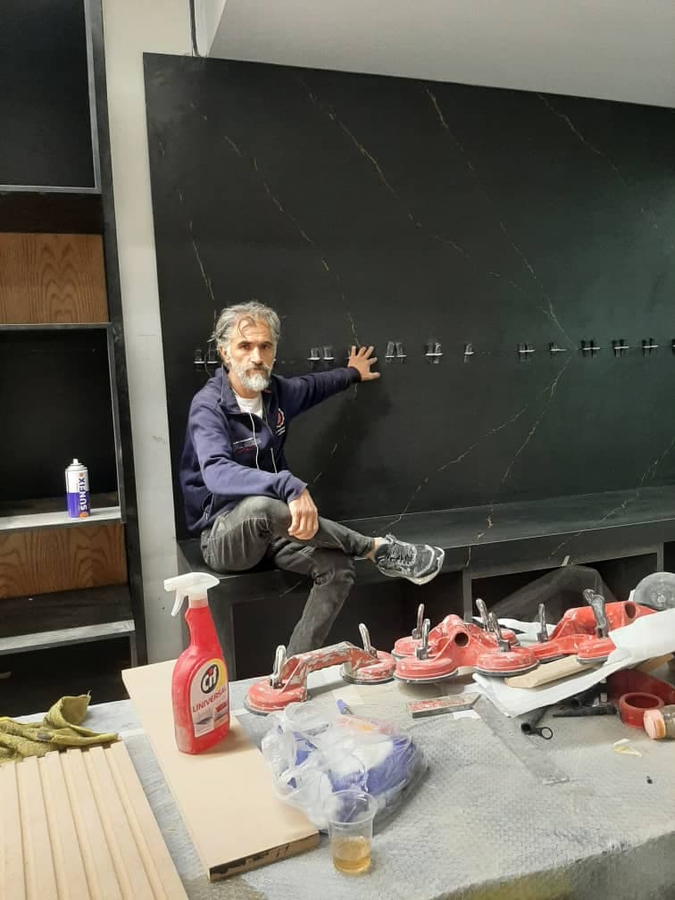 خدمات نقاشی نما و داخلی ساختمان برزکار در متل قو