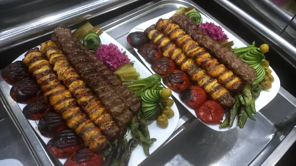 رستوران پاسارگاد در لردگان