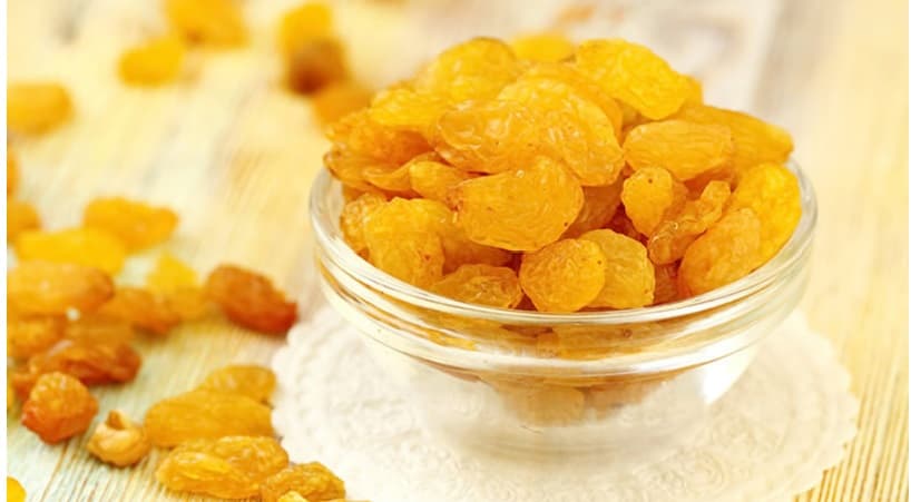 صادرات و فروش آنلاین کشمش پلویی و طلایی انگوری مارکت آراه در شیراز