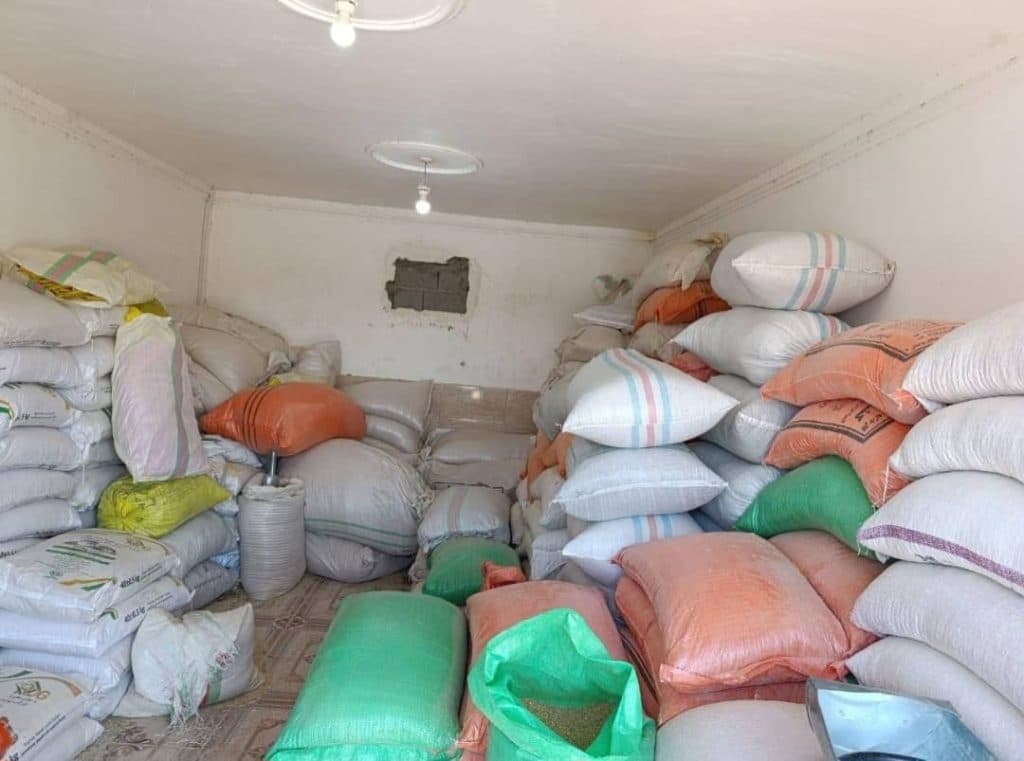 خوراک دام و طیور تخم طلا کوچصفهان