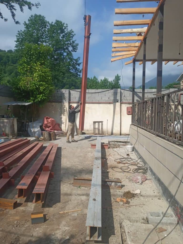 جوشکاری اسکلت فلزی شیروانی رحیمی در رشت