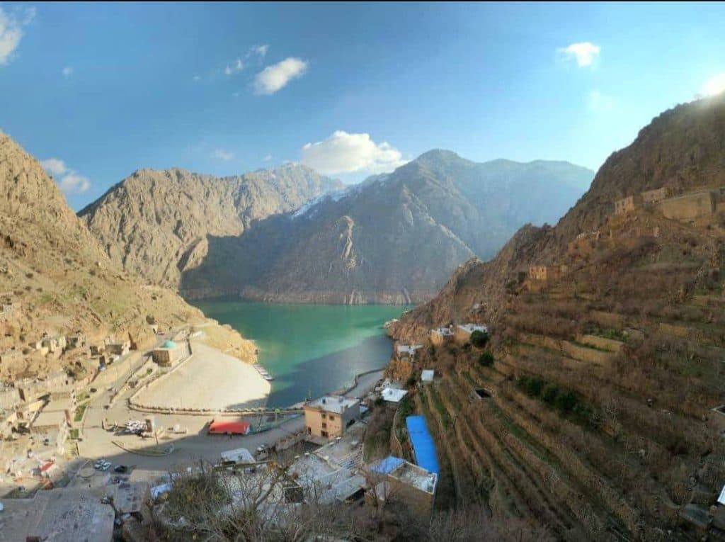 اقامتگاه بومگردی کوهساران هجیج پاوه