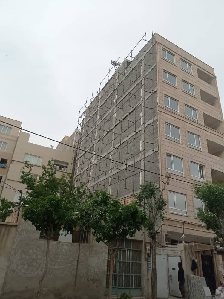 اجرای داربست فلزی کیوان در شهرک بنفشه کرج