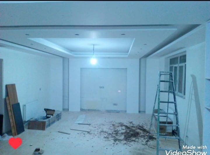 نقاشی ساختمان امید در کرمان