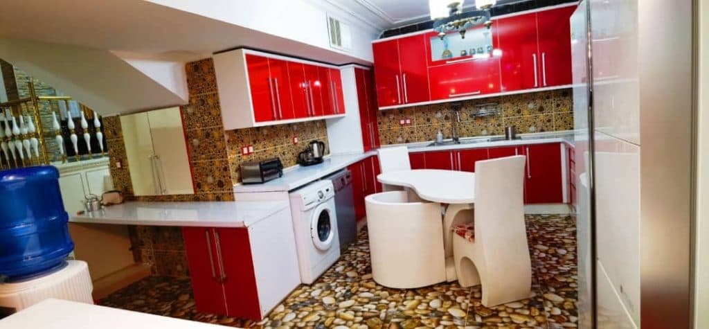 اجاره ویلا باغ لوکس استخردار اسکایلند سهرابی در شیراز