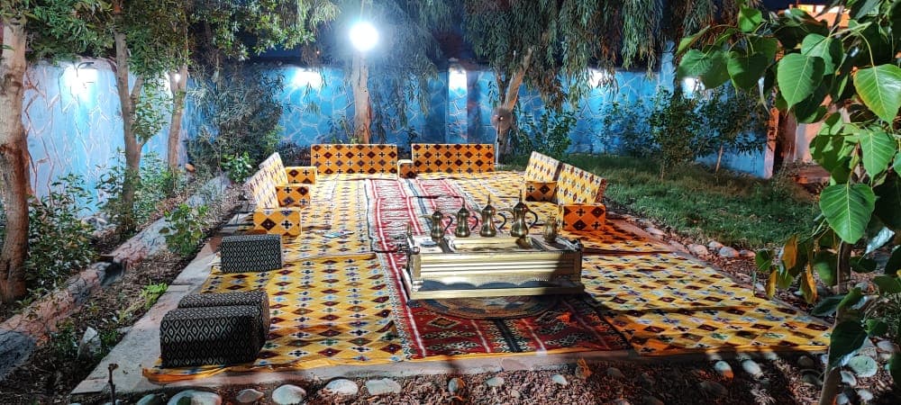 کارگاه تولید مبل صحرایی کارون دحیمی در کمپلو جنوبی اهواز
