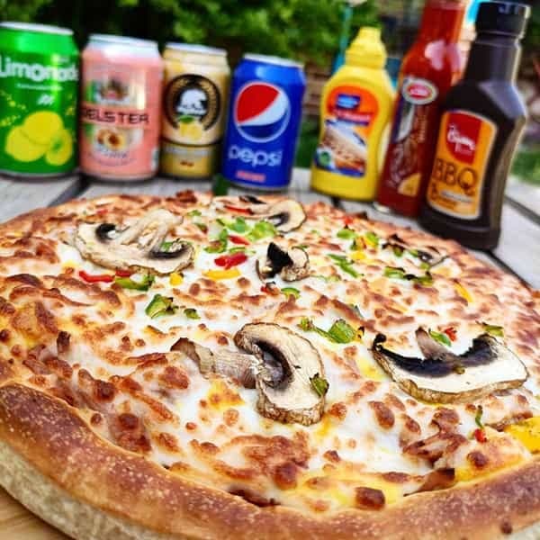 کافه فست فود مکث در بلوار بهشتی شیراز