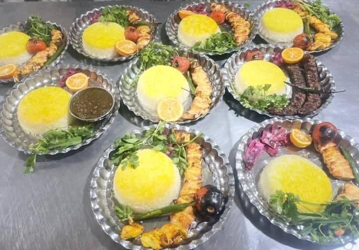 کافه رستوران گلستان در شهرک مشعلدار قزوین