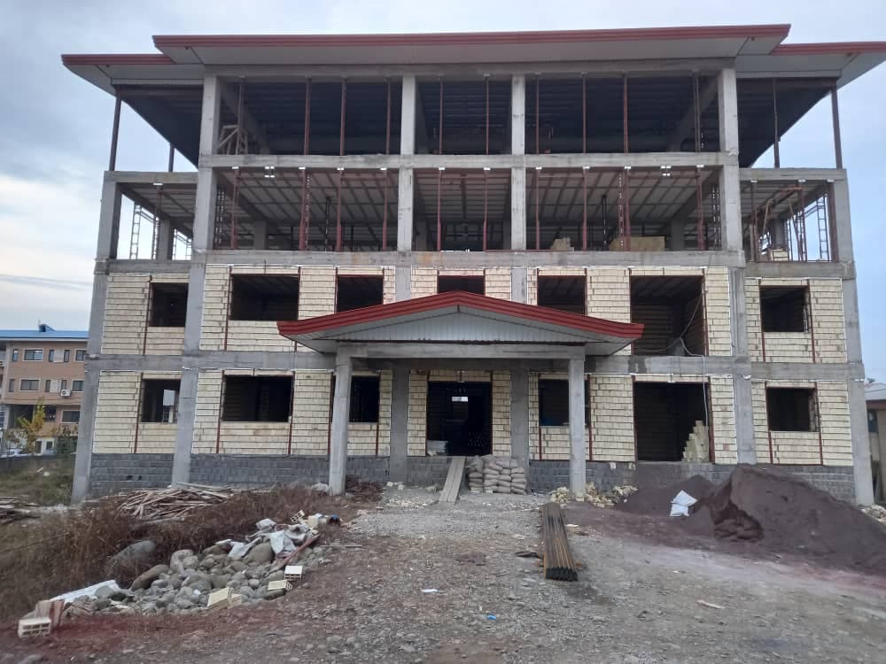 جوشکاری ساختمان میرزا زاده در رودسر