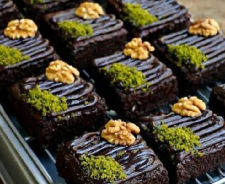 تولید و پخش نان فانتزی دلوین در رشت