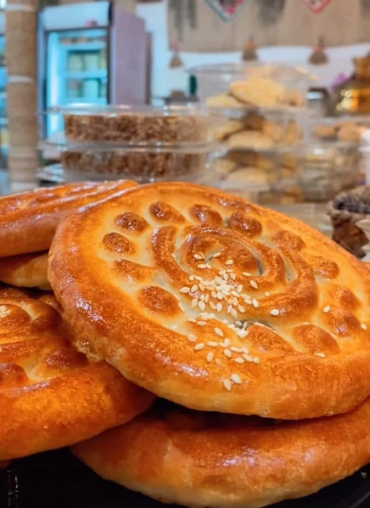 کافه سنتی دنج نشین بویینی در پیربازار رشت