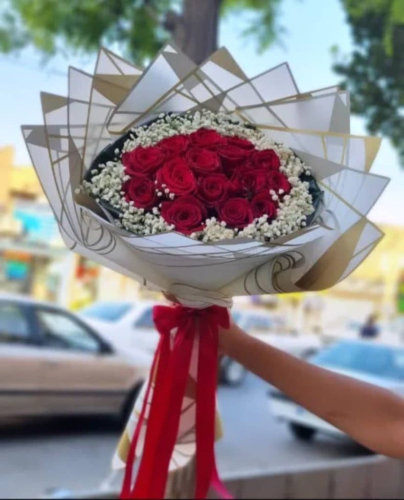 گل فروشی مانلی در قم