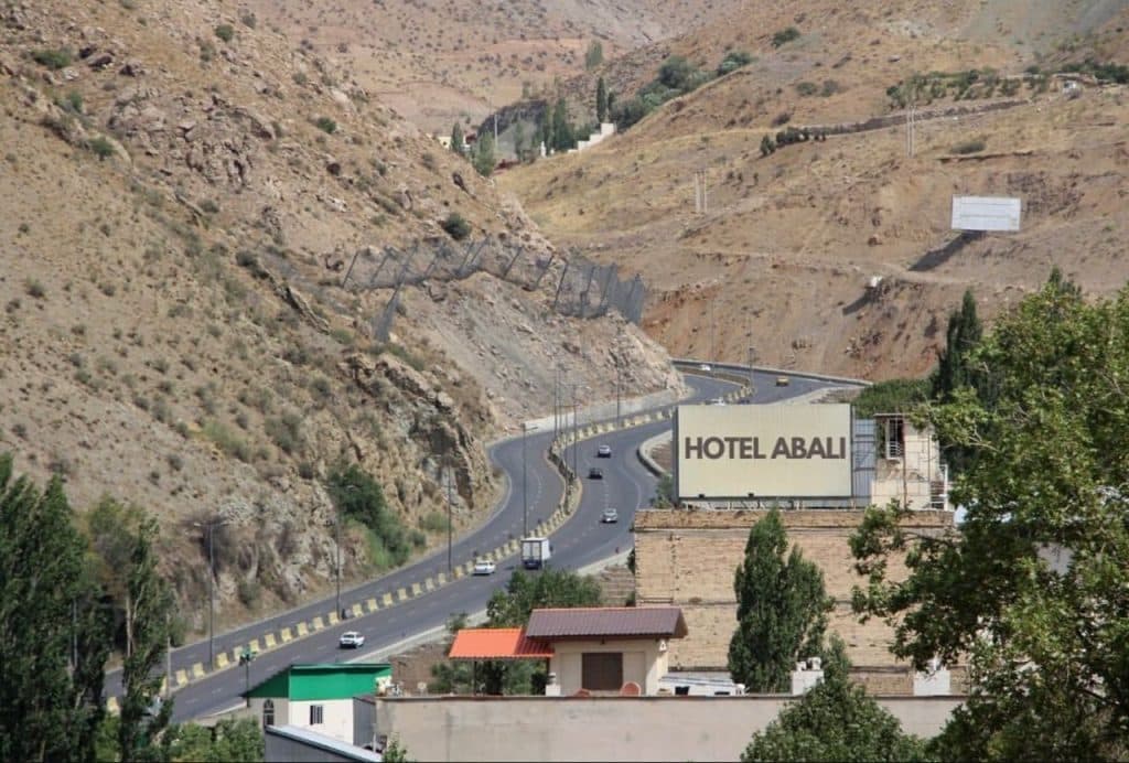 هتل سه ستاره نگین آبعلی