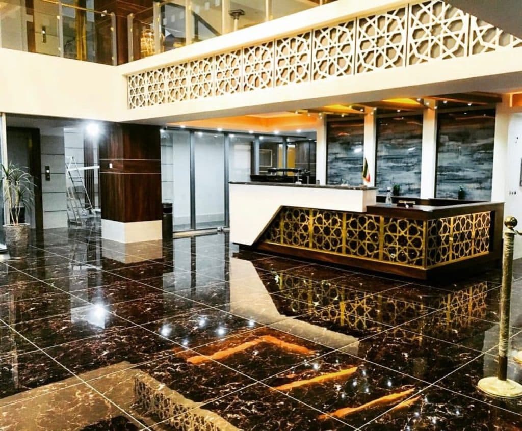 هتل سه ستاره نگین آبعلی