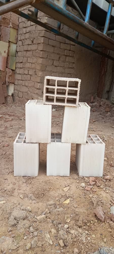 کارخانه تولیدی شال سفال برادران بابا حسینی در قزوین