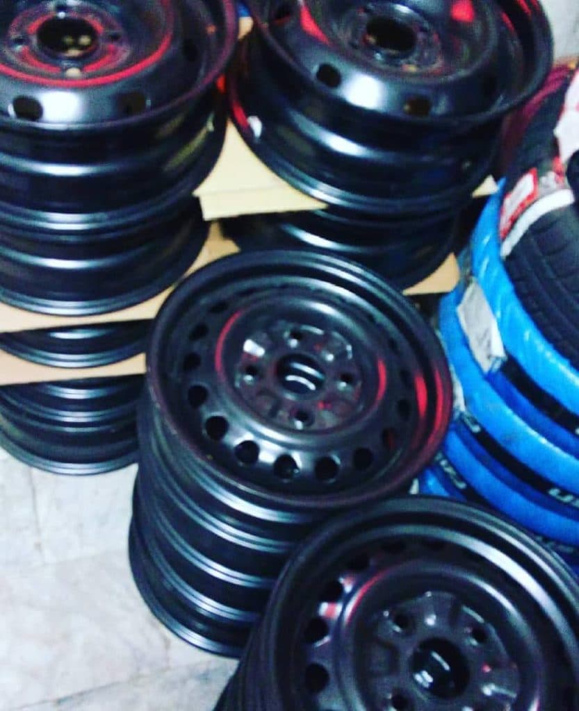 فروشگاه رینگ و لاستیک بهرام در شهر صنعتی البرز قزوین
