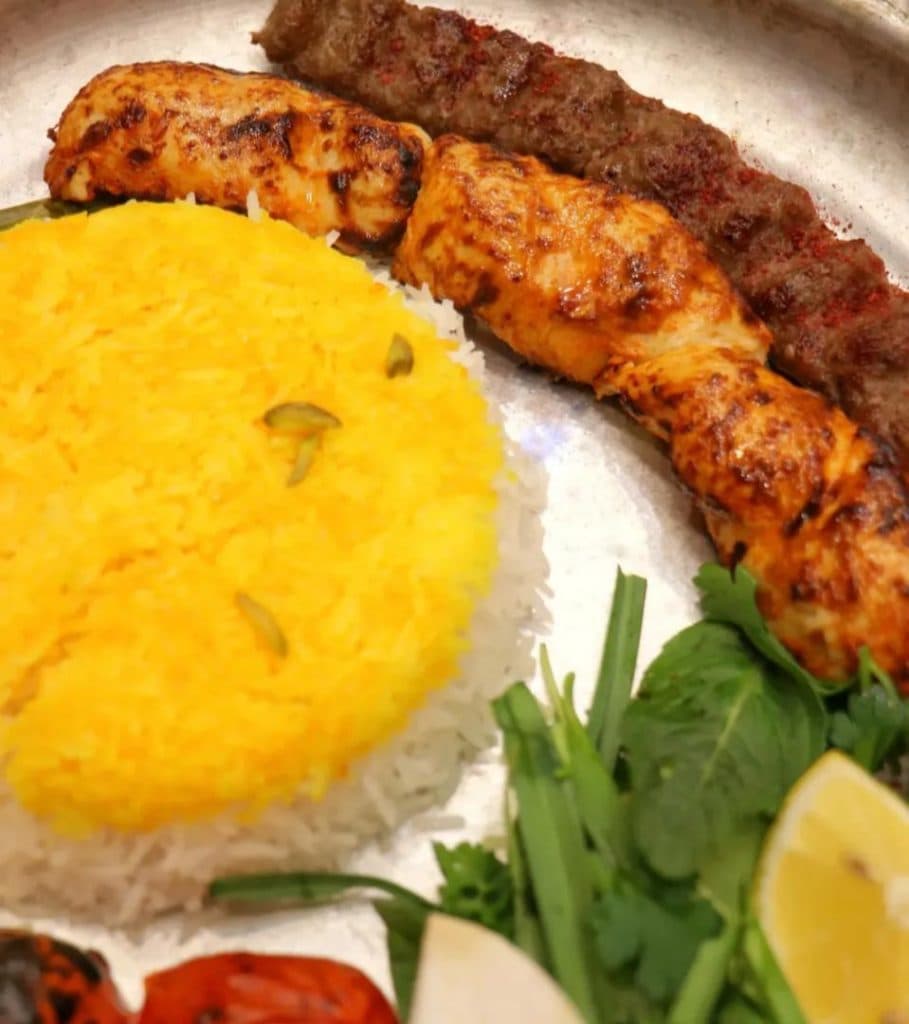 کبابی منصور در ایلام