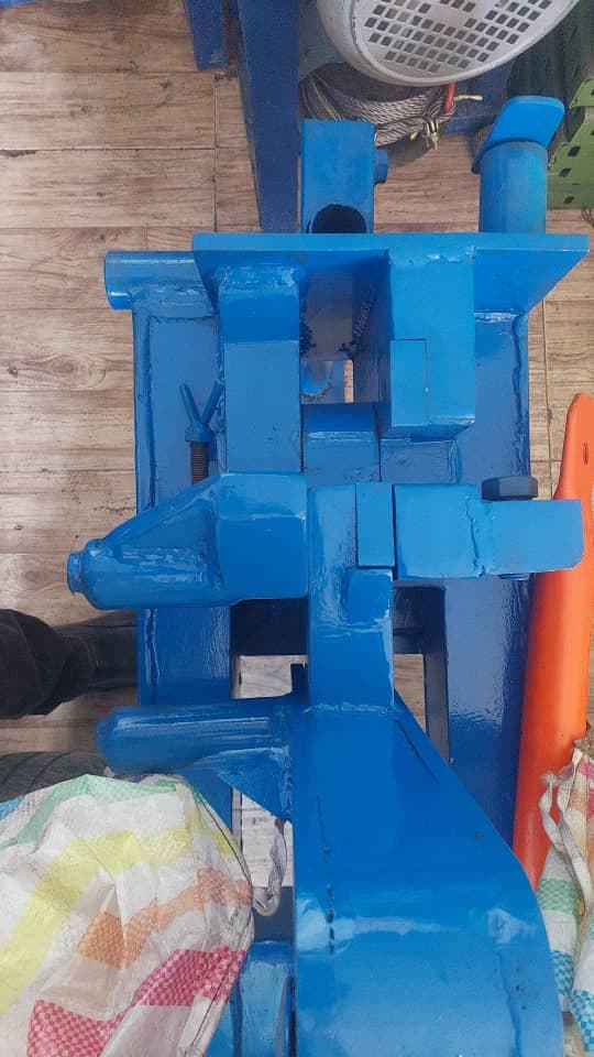 چرخ گیر هیدرولیک دنیای صنعت حسنی اردبیل