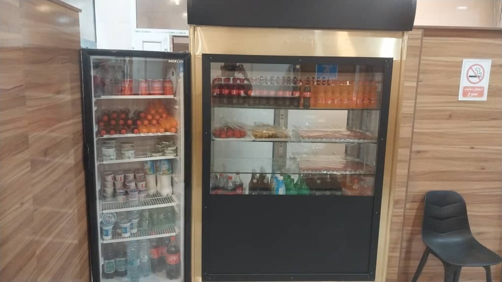 کترینگ و بیرون بر غزال در نیشابور