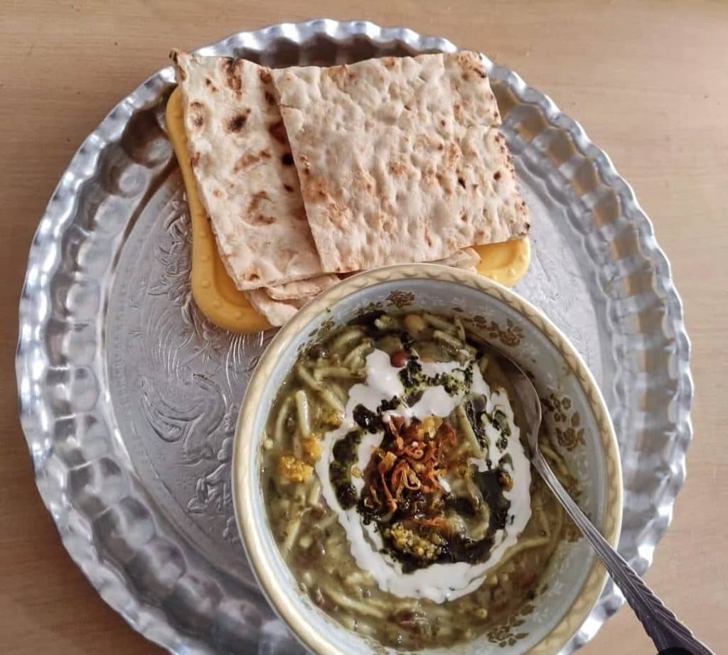 مجموعه غذایی دوقلوها در گلبهار