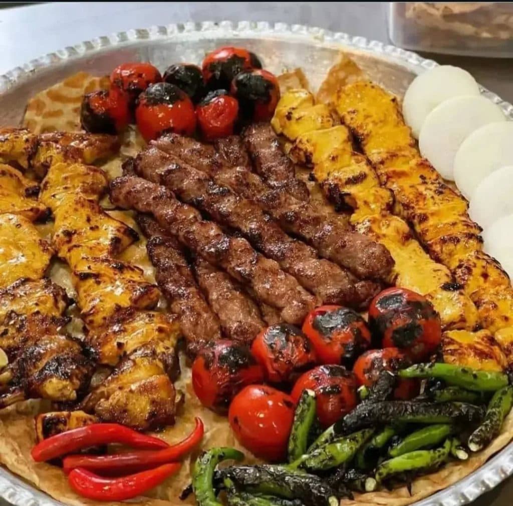 رستوران زعفرون در ساوه