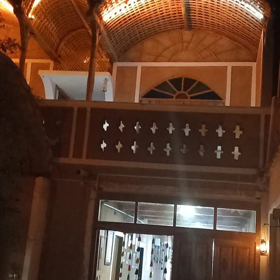 ساخت آلاچیق چوبی سنتی جواد کدخدایی در کرمان