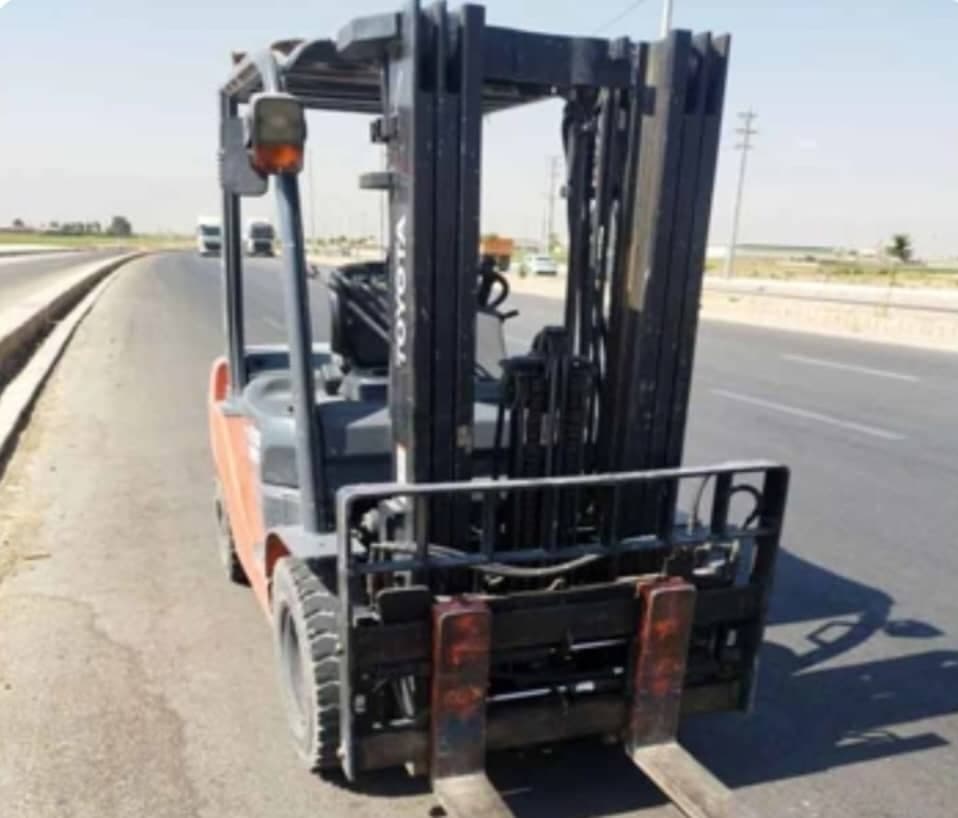 تعمیرگاه لیفتراک لاوی در شیراز