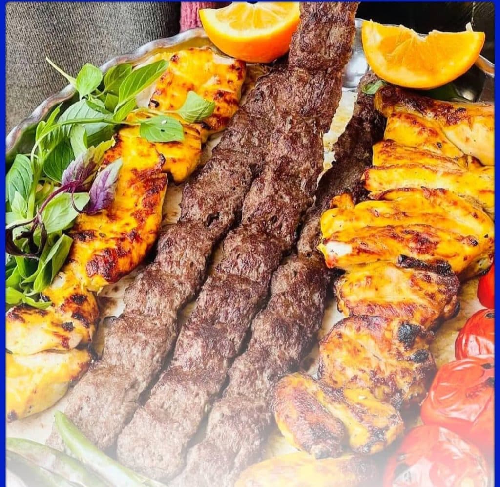 کبابی طاووس در دزفول