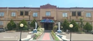 مهمانپذیر گل یاس میانه