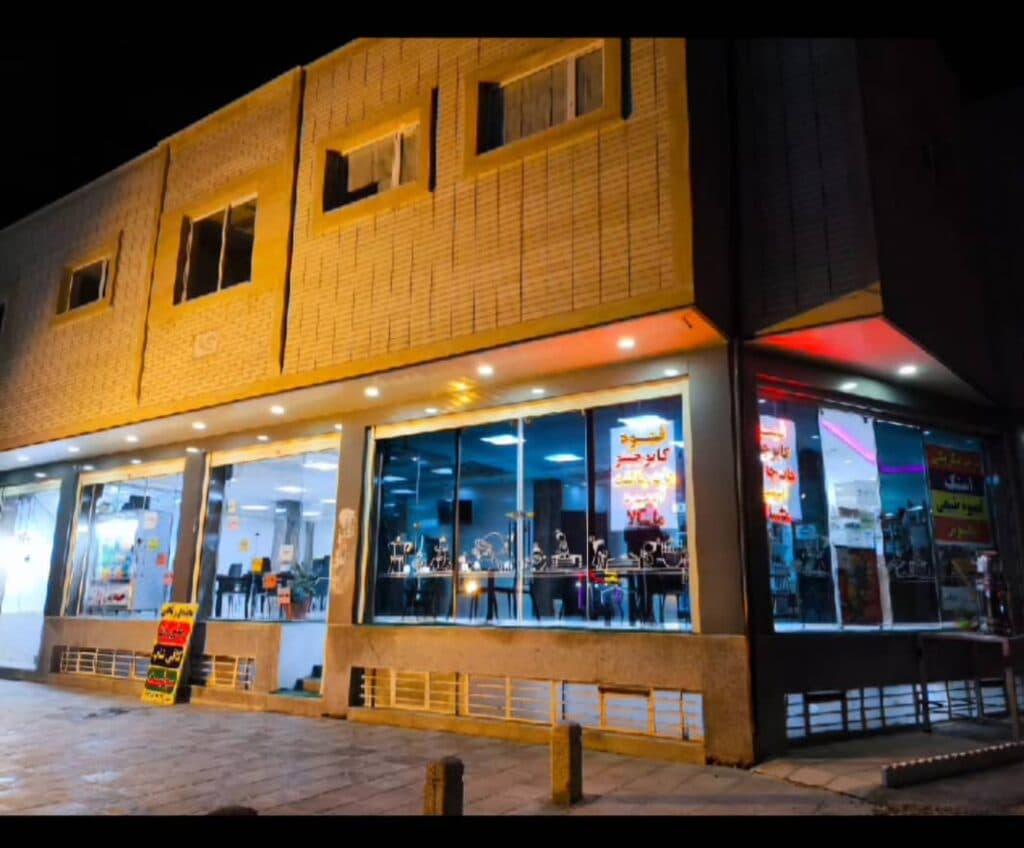 کافه بندری در گندمان