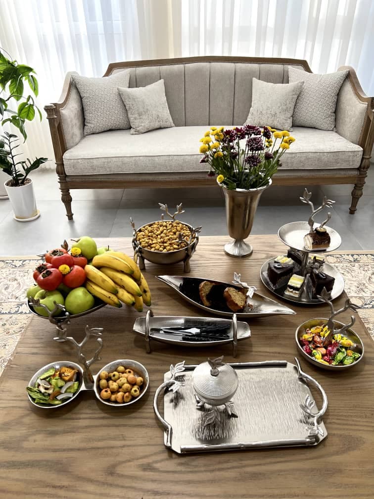 ظروف پذیرایی آقای ظرف در مشهد