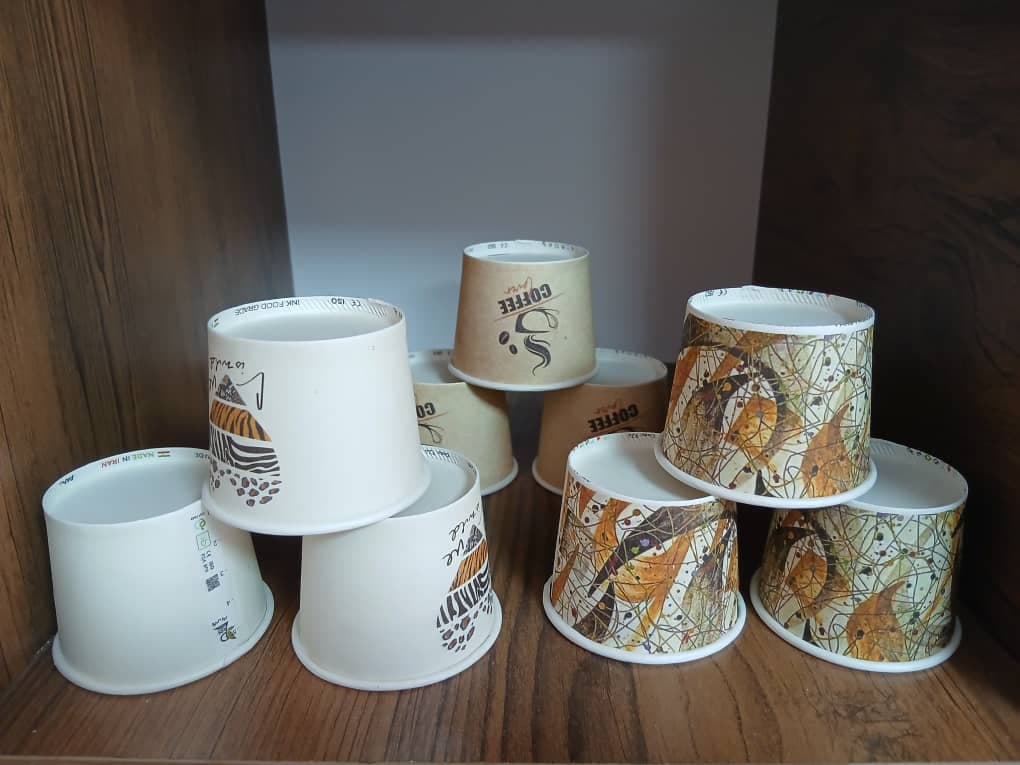 تولید و فروش لیوان کاغذی کرامت در قم