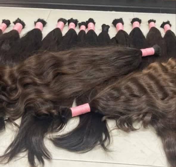 خرید عمده و تکی موی طبیعی به مدیریت دنیا راستین در کرمانشاه