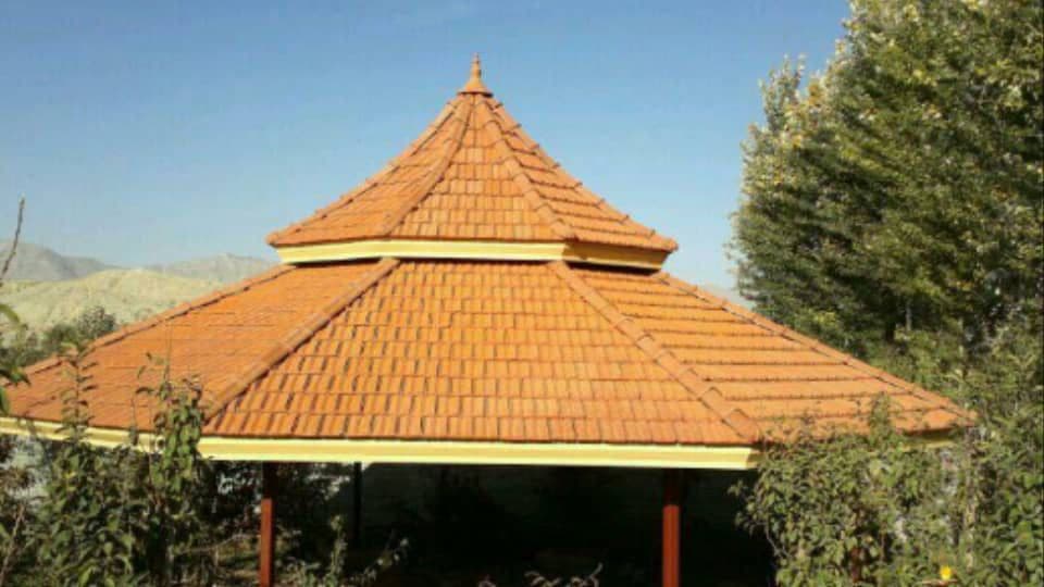 اجرای سقف شیبدار و آلاچیق دهقان در کرمان