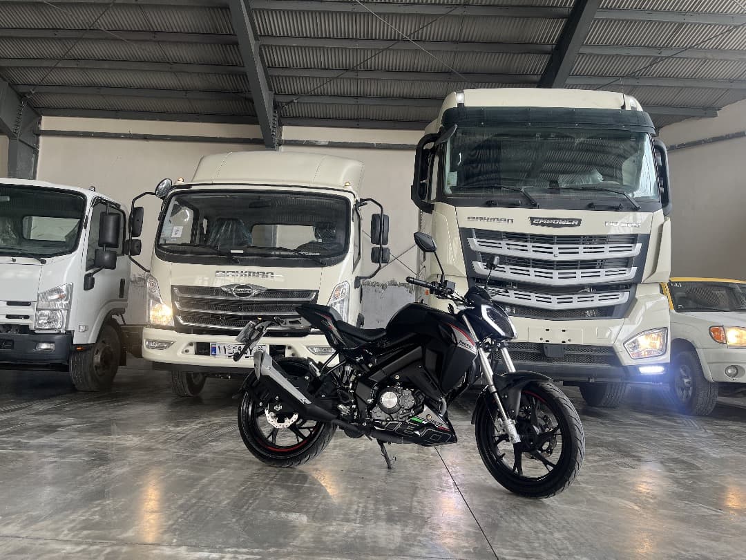 اجرای کفسازی صنعتی گروه پیمانکاری ثقفی در تهران