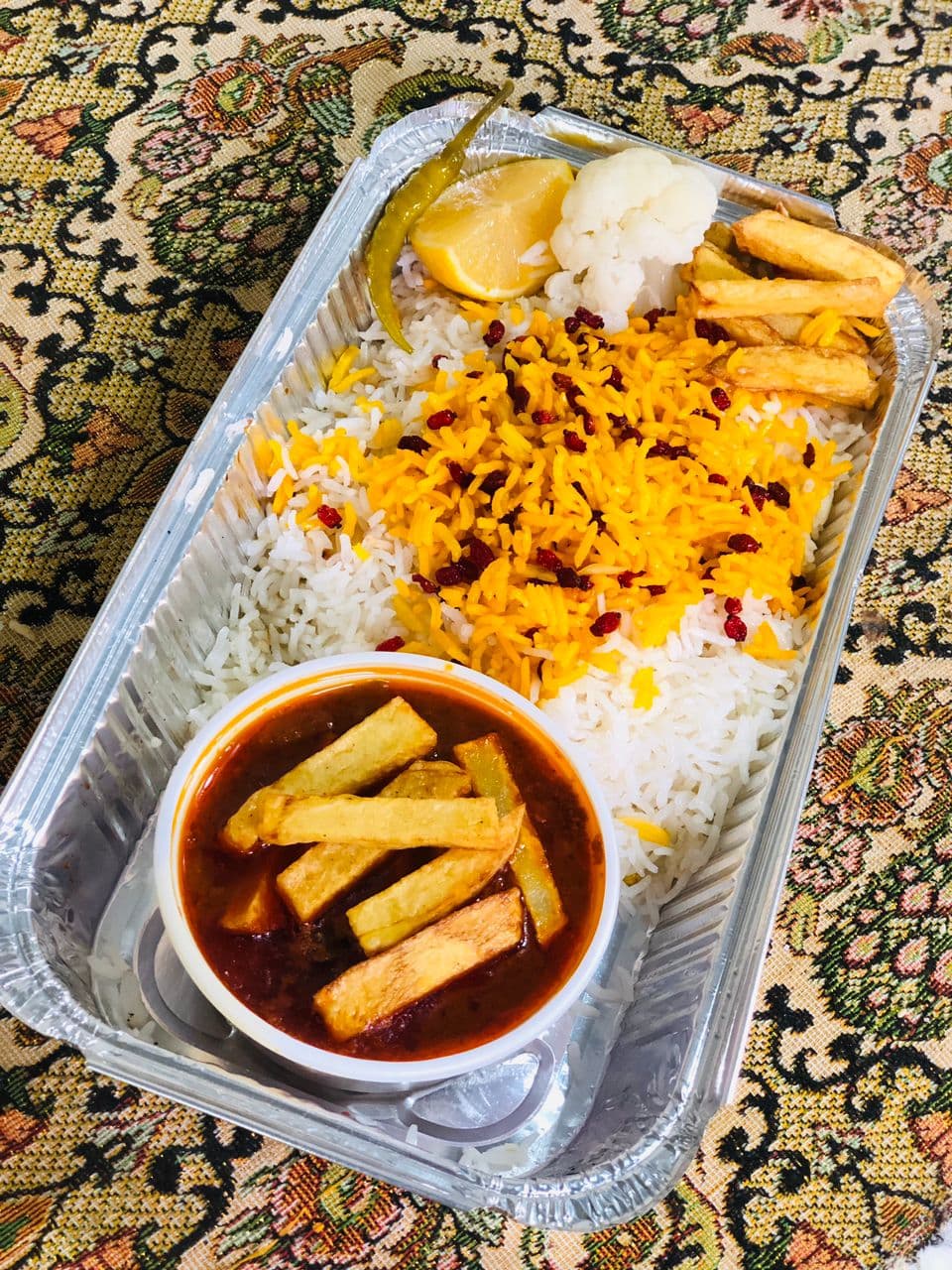 سفارش غذا پرسنلی کترینگ ریحان در غرب تهران