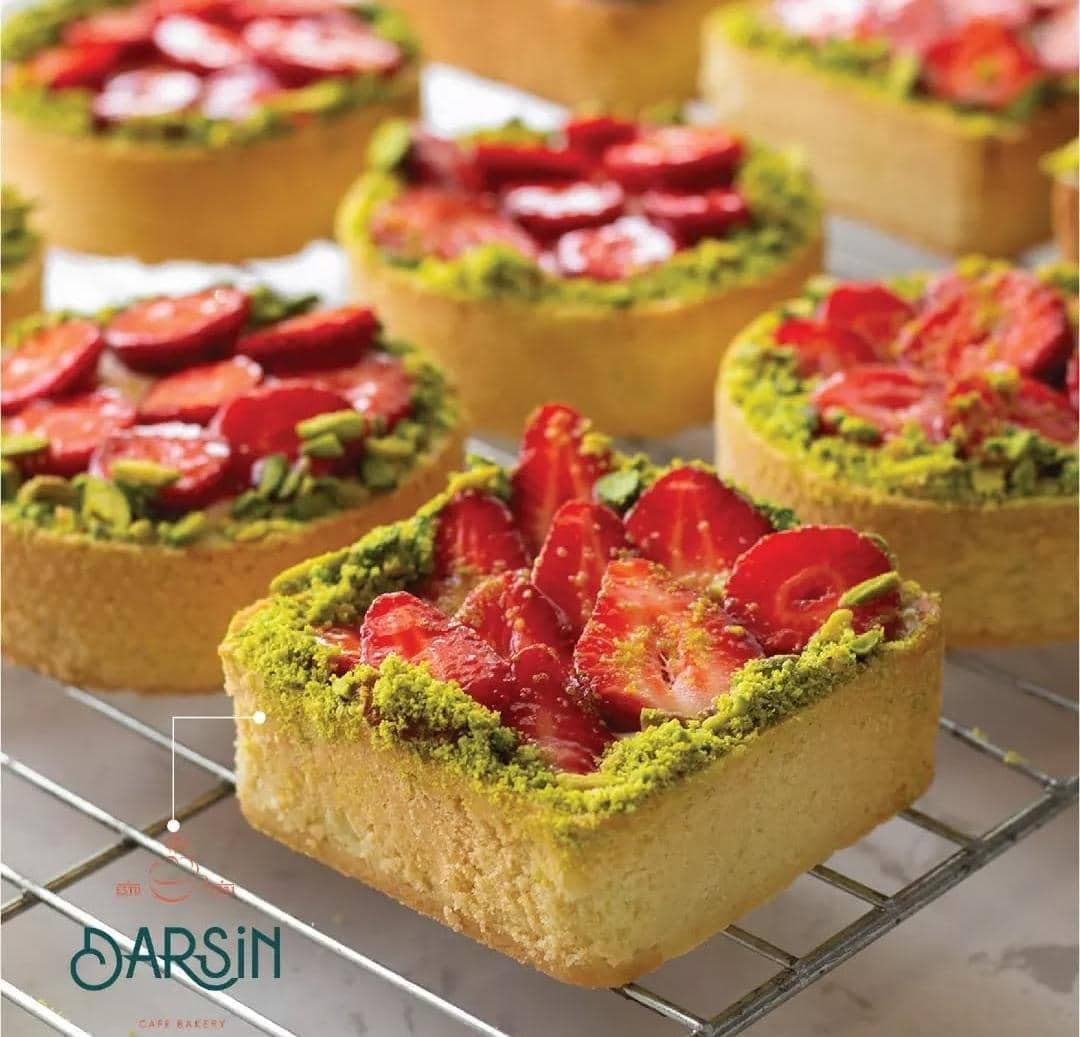 کافه بیکری دارسین شعبه 1 در کرمان