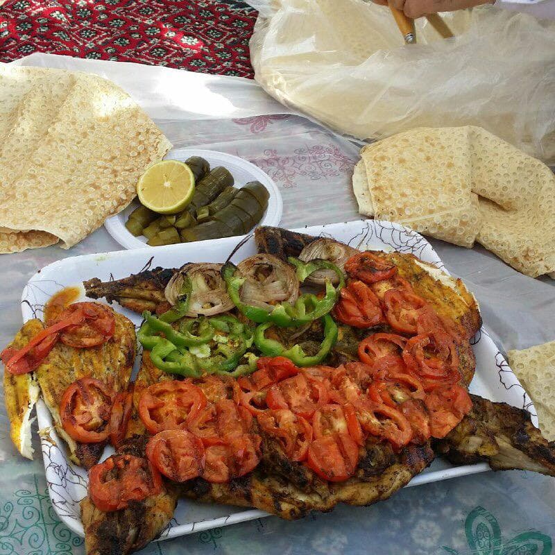 رستوران کباب ماهی ناو باخ در دریاچه زریوار مریوان