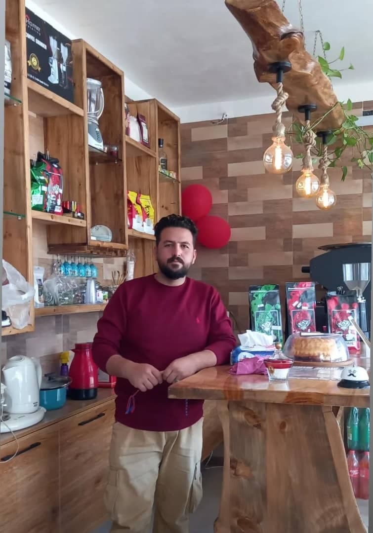 کافه دره بهشت در شیروان