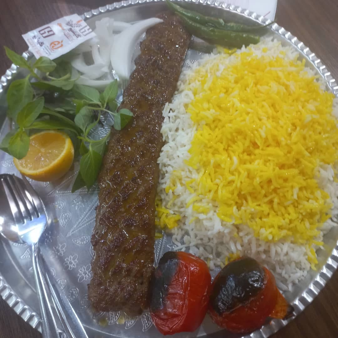آشپزخانه بیرون بر کلم پیچ در شیراز
